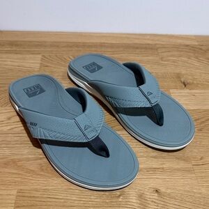 Reef Men’s Offshore Sandal size 9 BRAND NEW color is teal